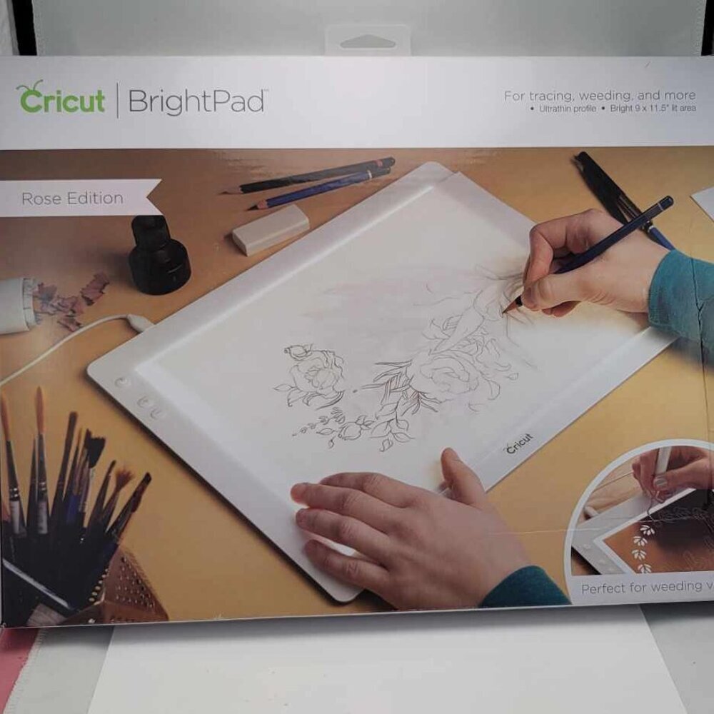 Cricut BrightPad - Rose Edition in original box. New condition!